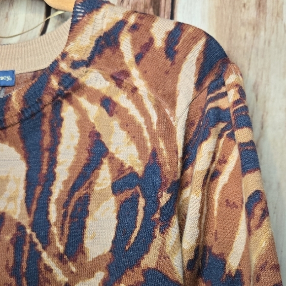 Democracy Swirl Pattern Brown and Blue Sweater Plus Size 1X - Picture 3 of 9